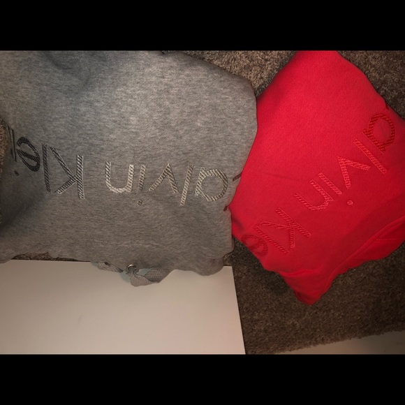 Calvin Klein Hoodie Pullovers - Picture 2 of 8